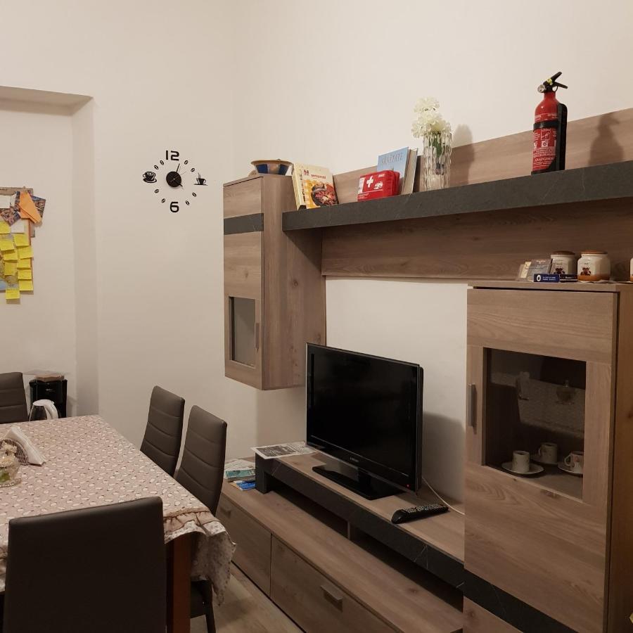 Controvento Apartment *